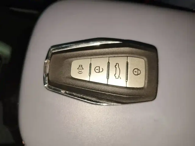 Geely Geometry E Firefly — Фото автомобиля 8