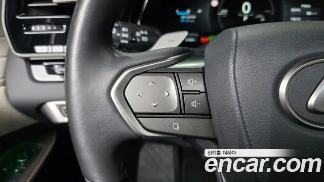Lexus RX — Фото автомобиля 28