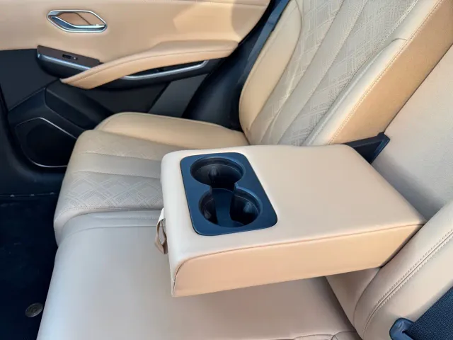 BYD Song L DM-i — Фото автомобиля 13
