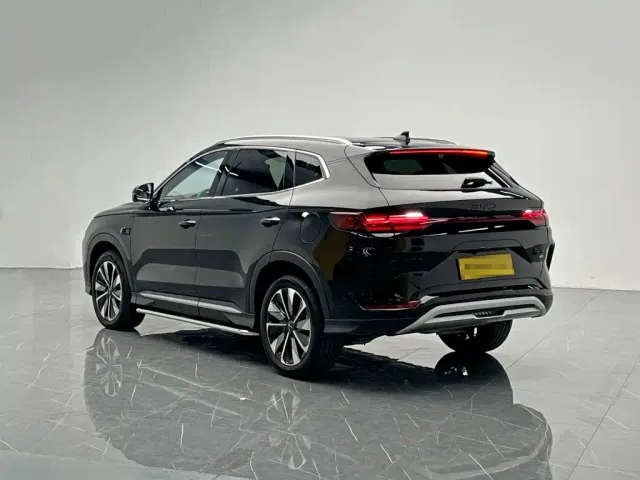 BYD Song PLUS — Фото автомобиля 4