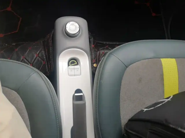 Wuling Hongguang Mini EV — Фото автомобиля 13