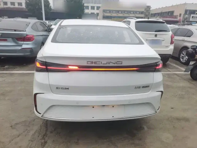 BAIC Beijing U5 PLUS — Фото автомобиля 5