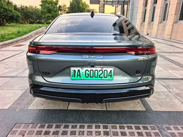 BYD Han L — Фото автомобиля 5