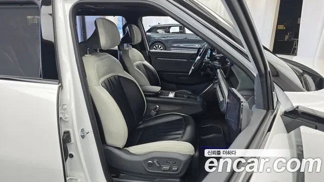 Kia EV9 — Фото автомобиля 16