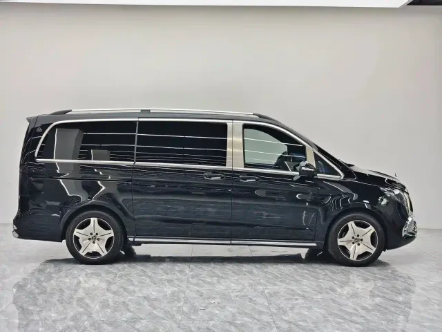 Mercedes-Benz V-Class — Фото автомобиля 6