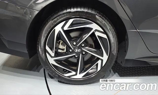 Hyundai Sonata — Фото автомобиля 5