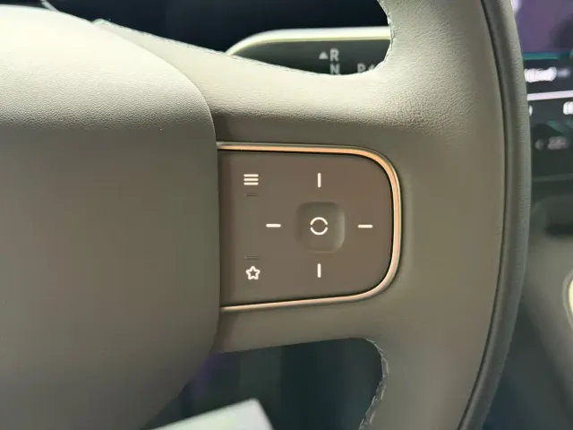 Nio ES6 — Фото автомобиля 12