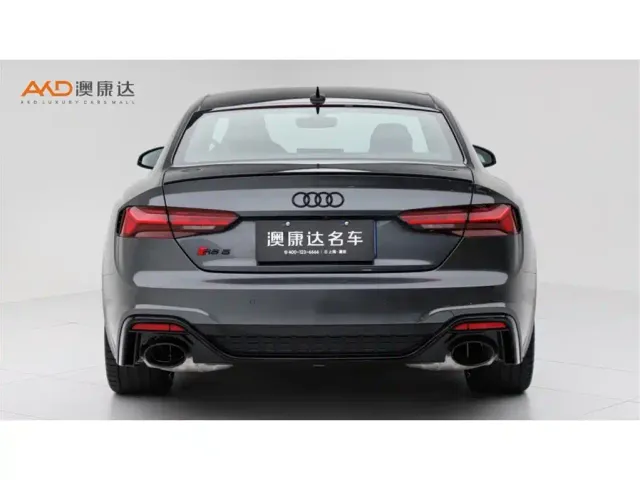 Audi RS 5 — Фото автомобиля 4