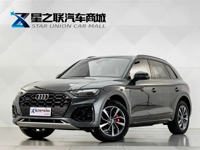 Фотография автомобиля — Audi Q5L