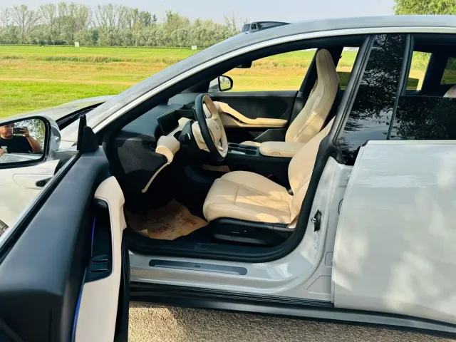 Nio ET5 Touring — Фото автомобиля 6