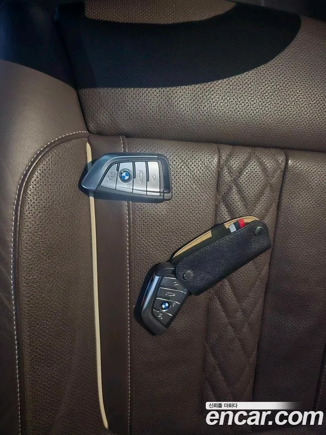 BMW 5 Series G30 — Фото автомобиля 16