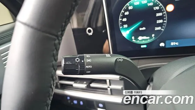 Hyundai Santafe Santa Fe (MX5) Бензин 2.5T 2WD — Фото автомобиля 28