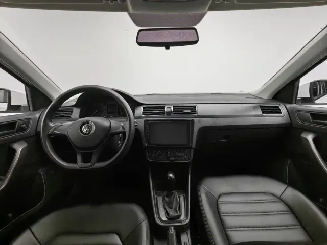 Volkswagen Santana — Фото автомобиля 5