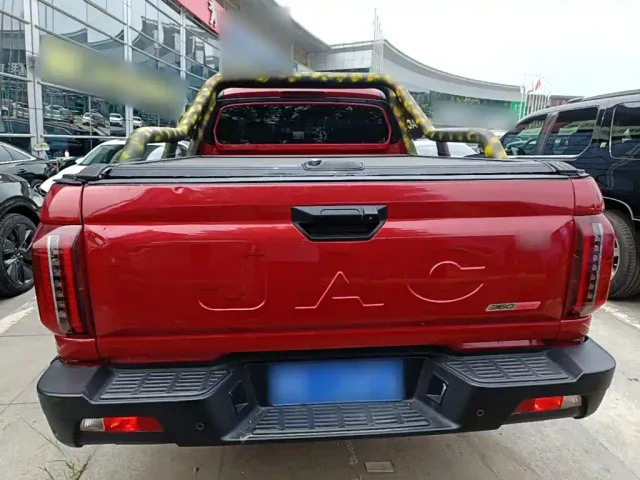 JAC Motors JAC Hunter — Фото автомобиля 5