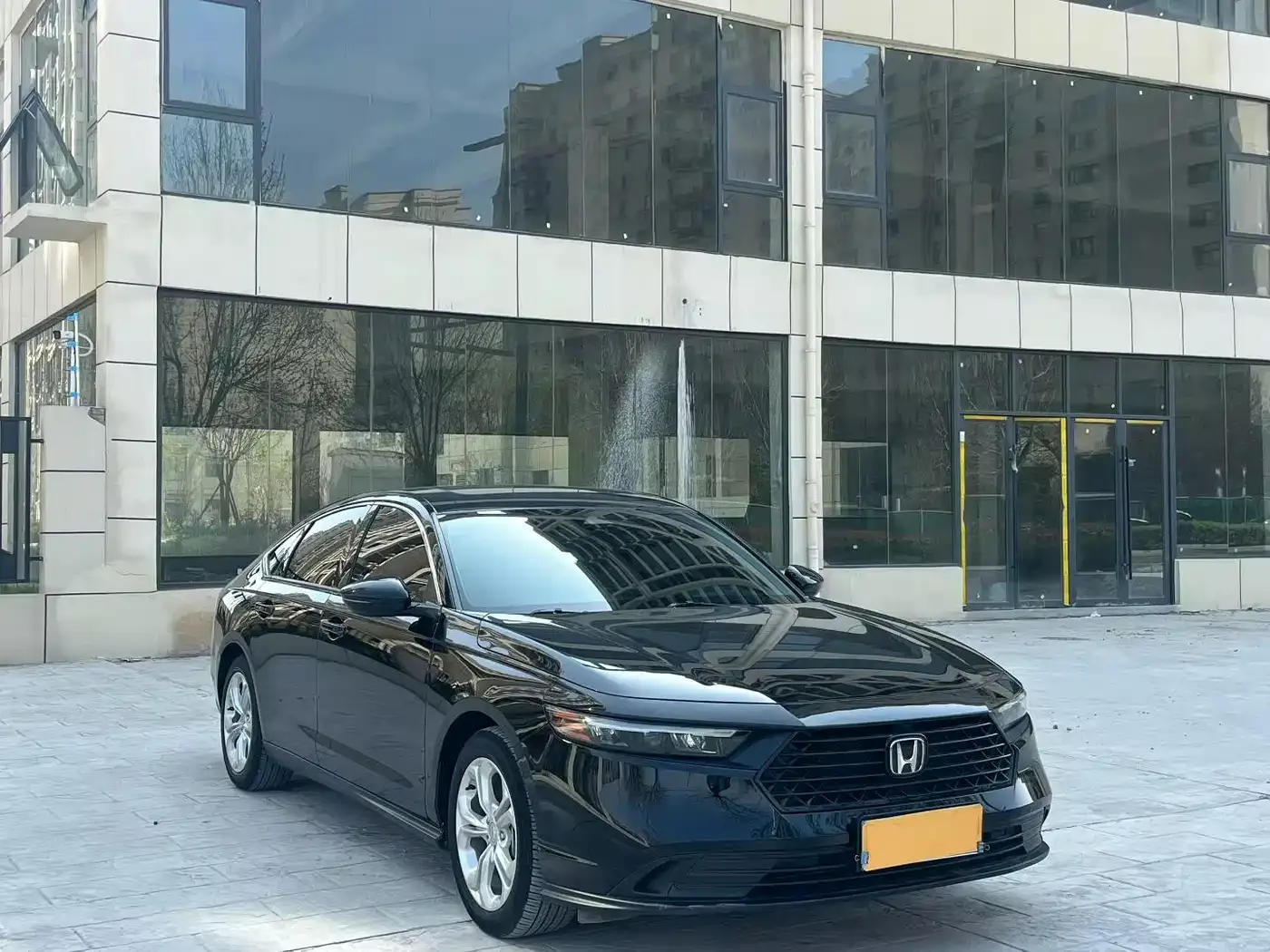 Honda Accord 2023 260TURBO Smart Enjoyment Edition — Фото автомобиля 3