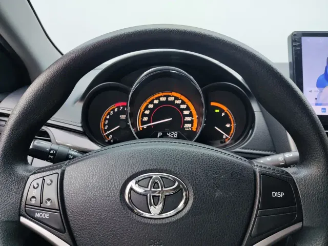 Toyota YARiS L Zhi Xuan — Фото автомобиля 13