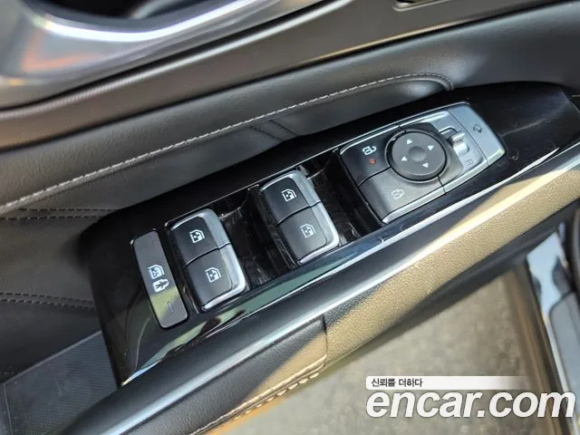 Kia Sorento Новый Sorento 4 поколение Дизель 2.2 4WD — Фото автомобиля 12