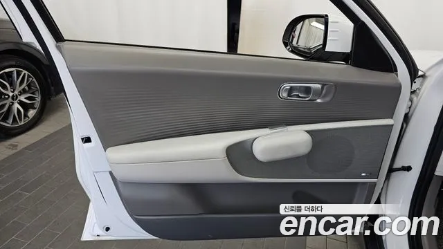 Hyundai Ioniq 6 — Фото автомобиля 13