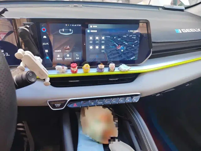 Geely Binyue — Фото автомобиля 5