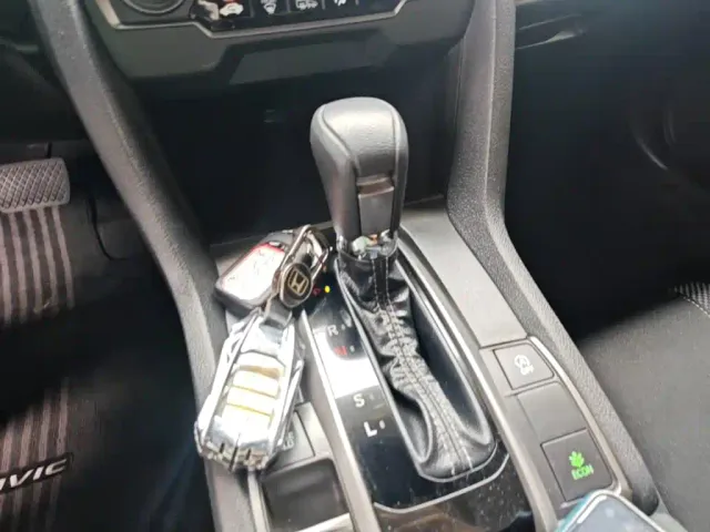 Honda Civic — Фото автомобиля 13