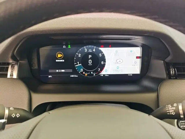 Land Rover Discovery Sport — Фото автомобиля 11