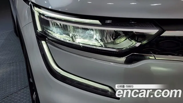 Renault-KoreaSamsung QM6 Новый QM6 2.0 GDe RE Signature 2WD — Фото автомобиля 20