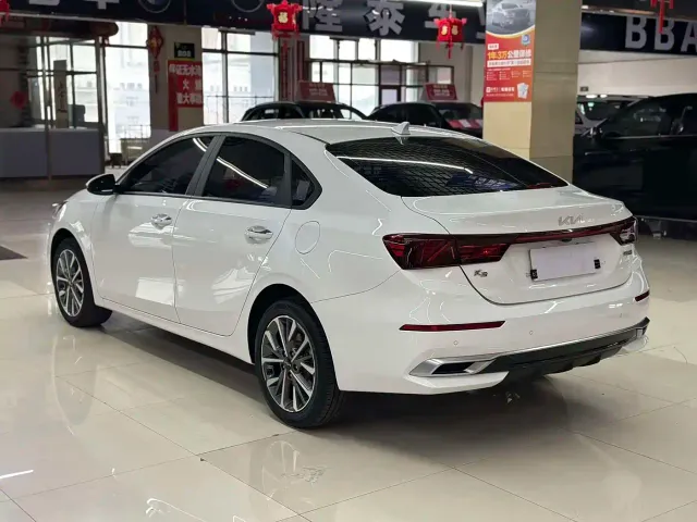 Kia K3 — Фото автомобиля 7