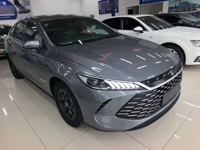 BYD Qin PLUS — Фото автомобиля 3