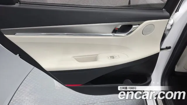 Hyundai Grandeur — Фото автомобиля 21