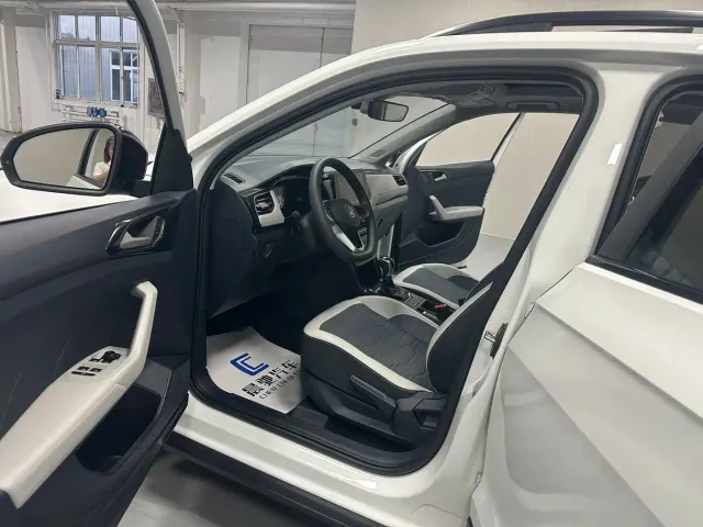 Volkswagen Tharu — Фото автомобиля 11