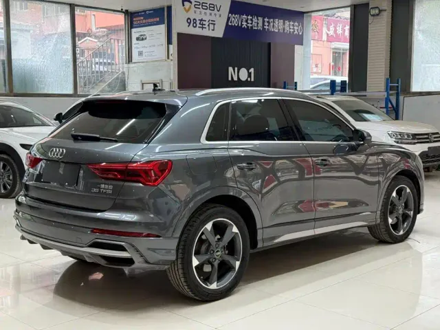 Audi Q3 — Фото автомобиля 4