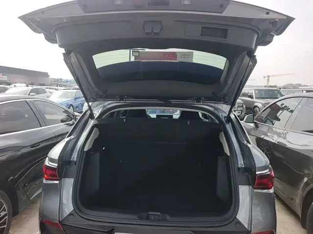 BYD Yuan PLUS — Фото автомобиля 18