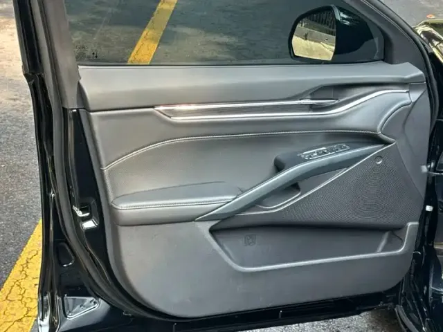 Ford Mondeo — Фото автомобиля 6
