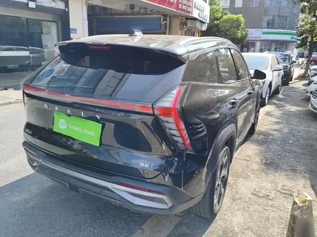Geely Boyue L — Фото автомобиля 6