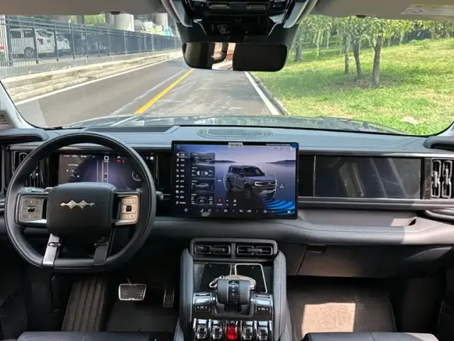 BYD FangChengBao Leopard 5 — Фото автомобиля 9