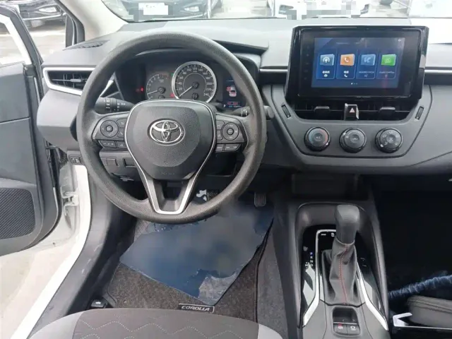 Toyota Corolla — Фото автомобиля 10