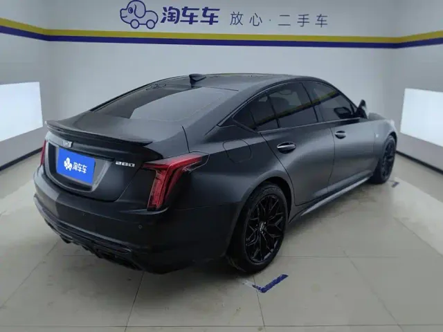 Cadillac CT5 — Фото автомобиля 3