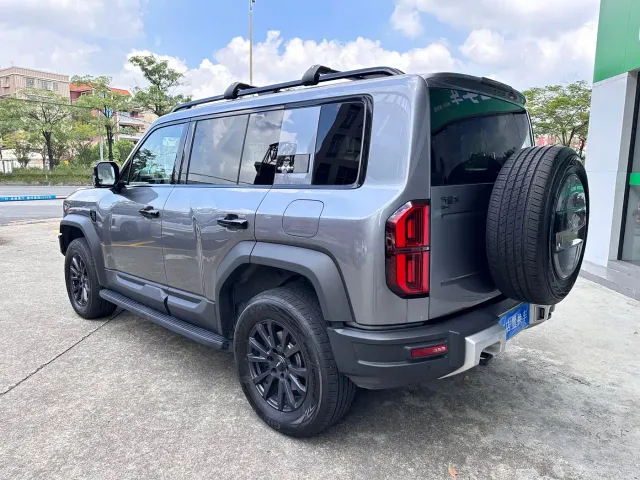 BYD FangChengBao Leopard 5 — Фото автомобиля 4