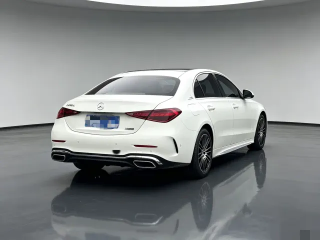 Mercedes-Benz C-Class — Фото автомобиля 6