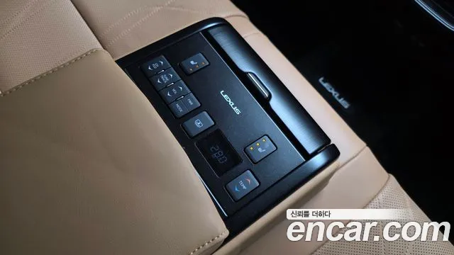 Lexus ES 7th Gen — Фото автомобиля 29