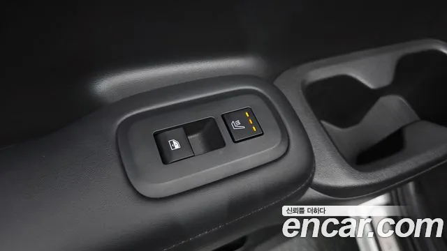 Hyundai Santa Fe — Фото автомобиля 23