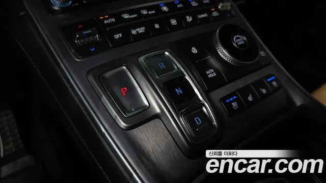 Hyundai Santafe — Фото автомобиля 9