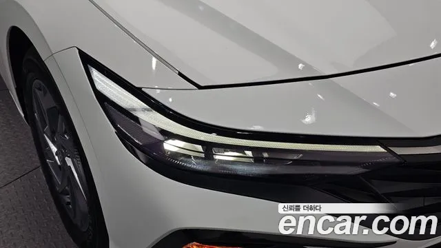 Hyundai Avante CN7 — Фото автомобиля 22