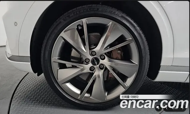 Genesis GV70 3.5T Бензин AWD — Фото автомобиля 5