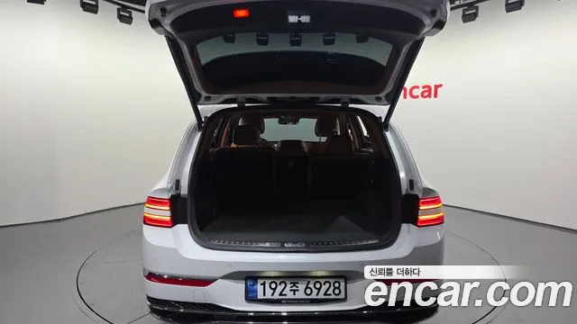 Genesis GV80 2.5T Бензин AWD — Фото автомобиля 30
