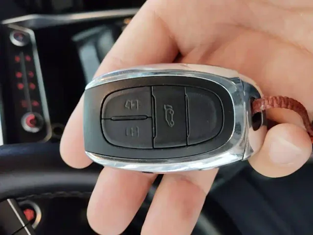 Maxus G50 — Фото автомобиля 8