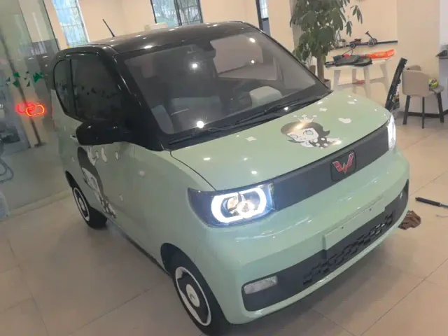 Wuling Hongguang Mini EV — Фото автомобиля 3