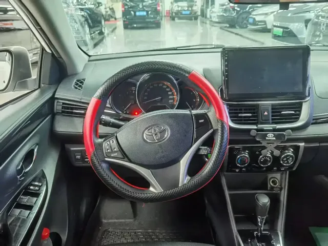 Toyota YARiS L Zhi Xuan — Фото автомобиля 4