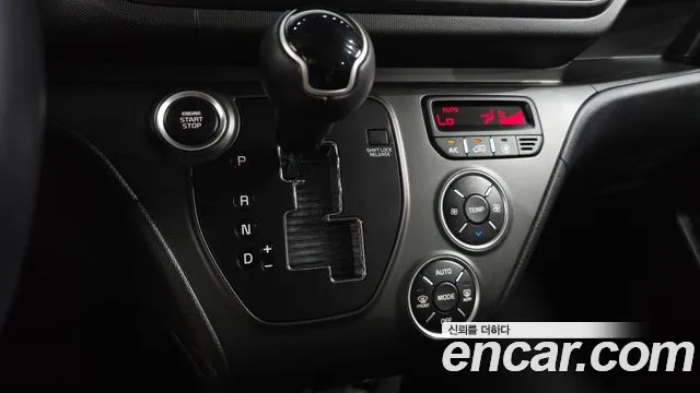 Kia RAY Новый Kia Ray Prestige — Фото автомобиля 9