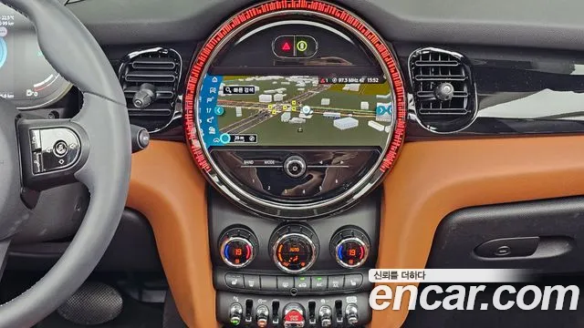 MINI Cooper Convertible — Фото автомобиля 14